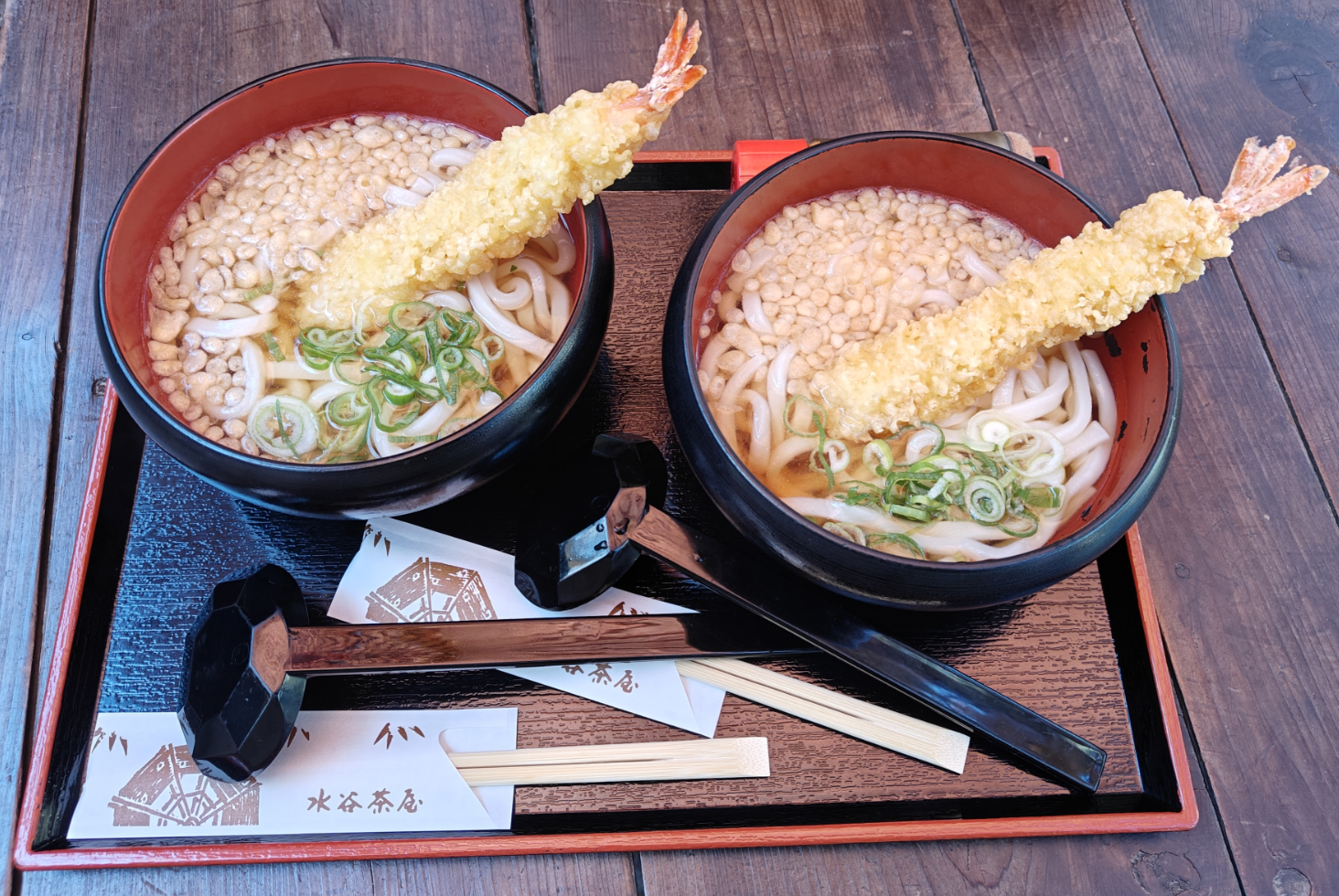 朴素的天妇罗乌冬